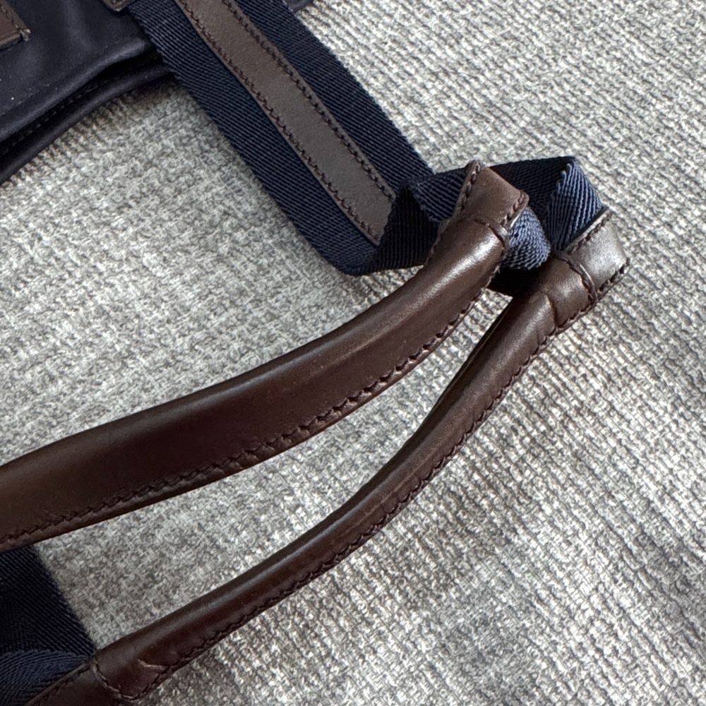 Gucci Nylon Diamante Web Tote bag in navy blue nylon and leather - Picture 7 of 8